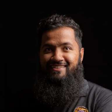 Huzeifa Ebrahimji, Co-Founder & Operations Lead at Safari Boyz